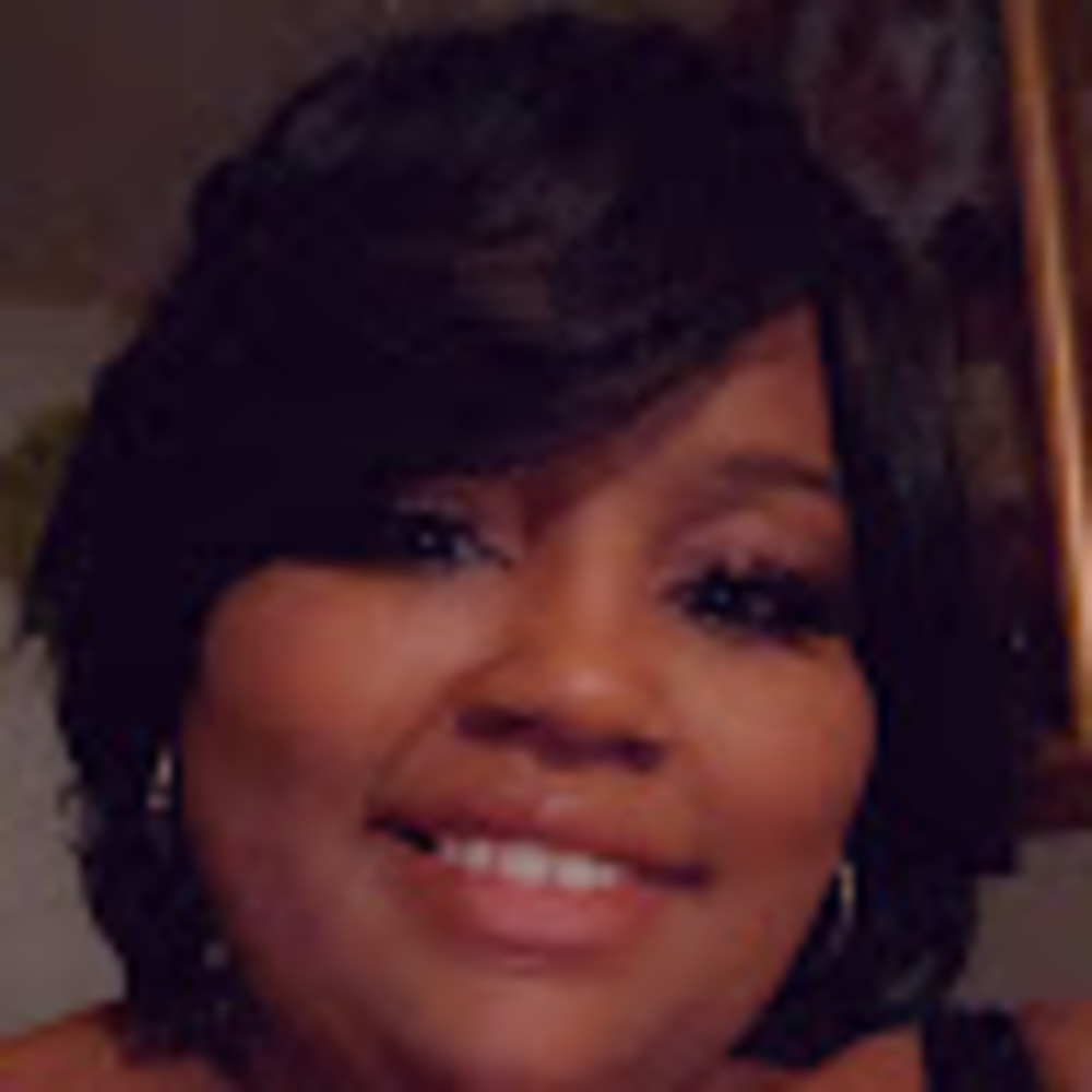 Meet your Posher, Latisha